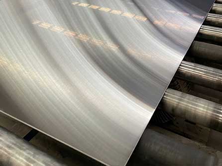 What is the compression performance of stainless steel plate?